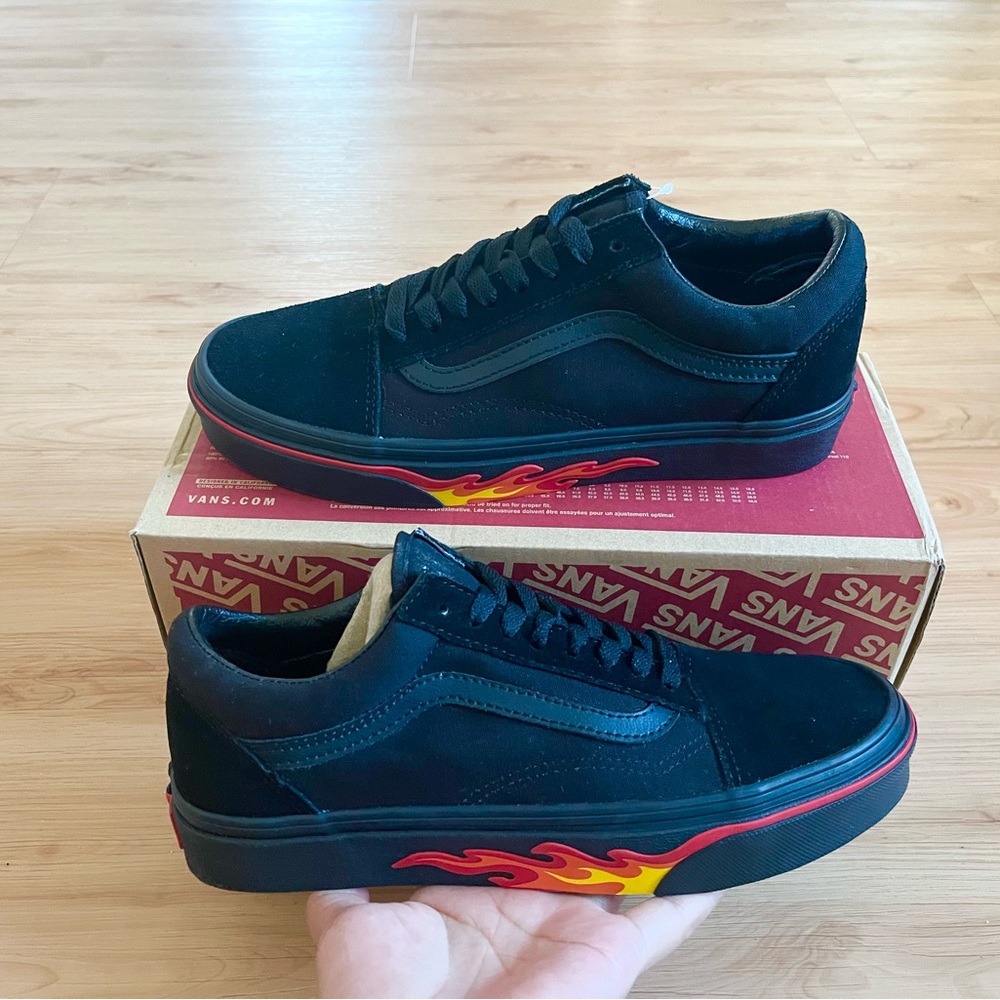 Vans Old Skool 'Flame Wall' Black Women 10.0 US